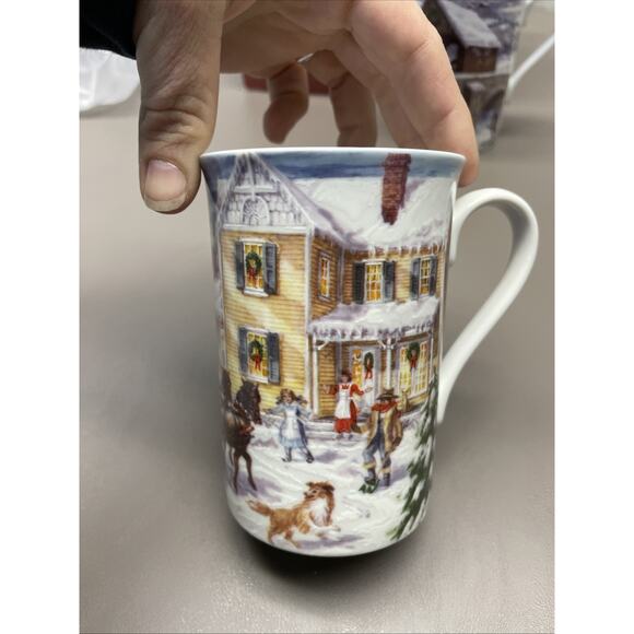 Vtg LENOX for the Holidays Mugs Set Of 4 AMERICAN CHRISTMAS 4 1/2" - Picture 3 of 15